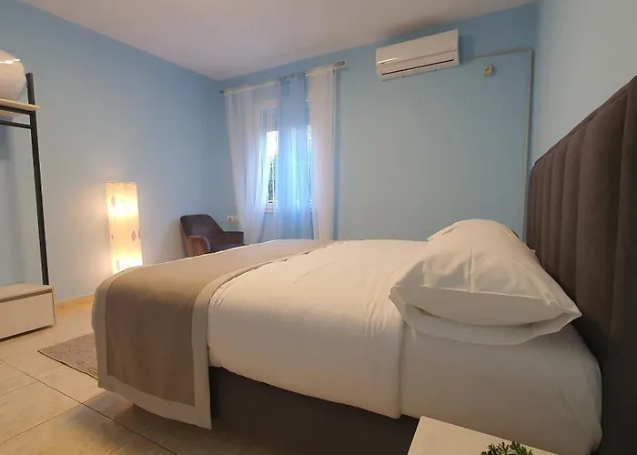 Orange House * Tirana